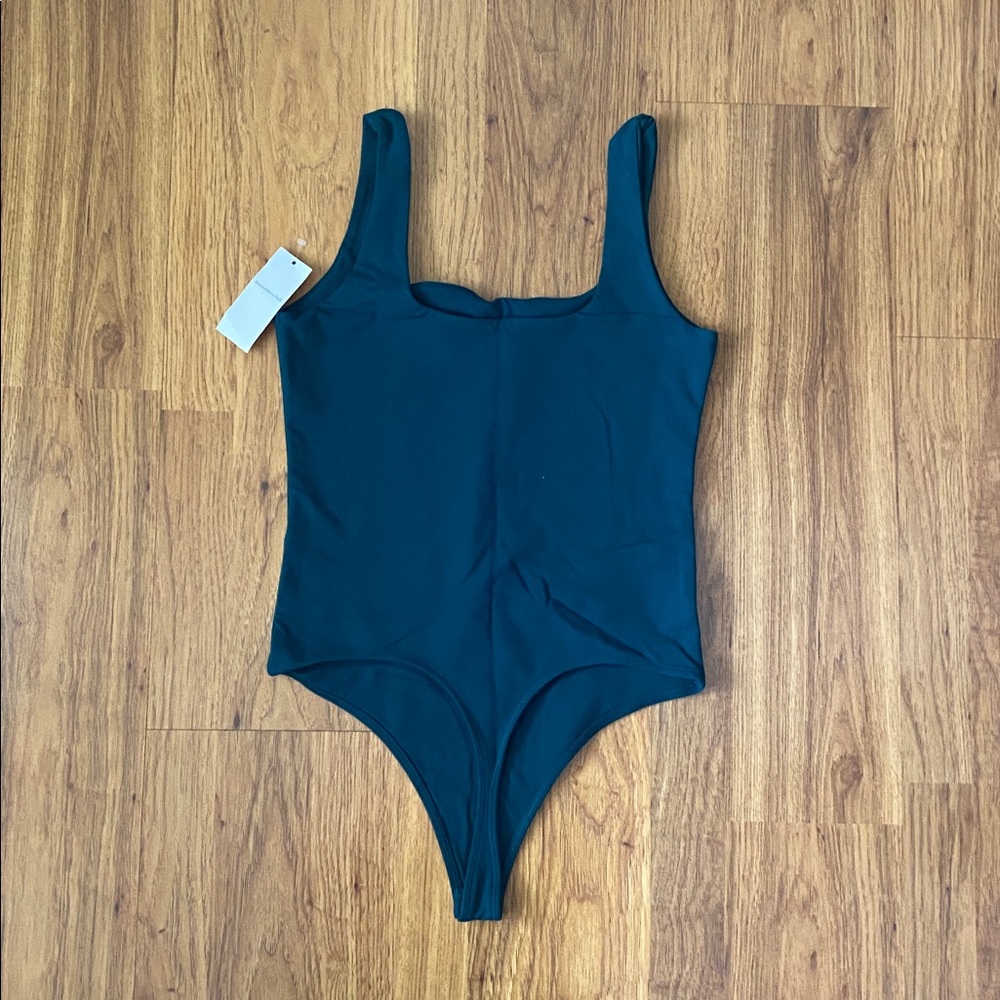 BNWT Abercrombie & Fitch teal tank style body suit. - Picture 5 of 9